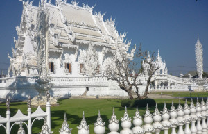 Белый храм Ват Ронг Кхун (White Temple) &mdash; Таиланд | Место № 15