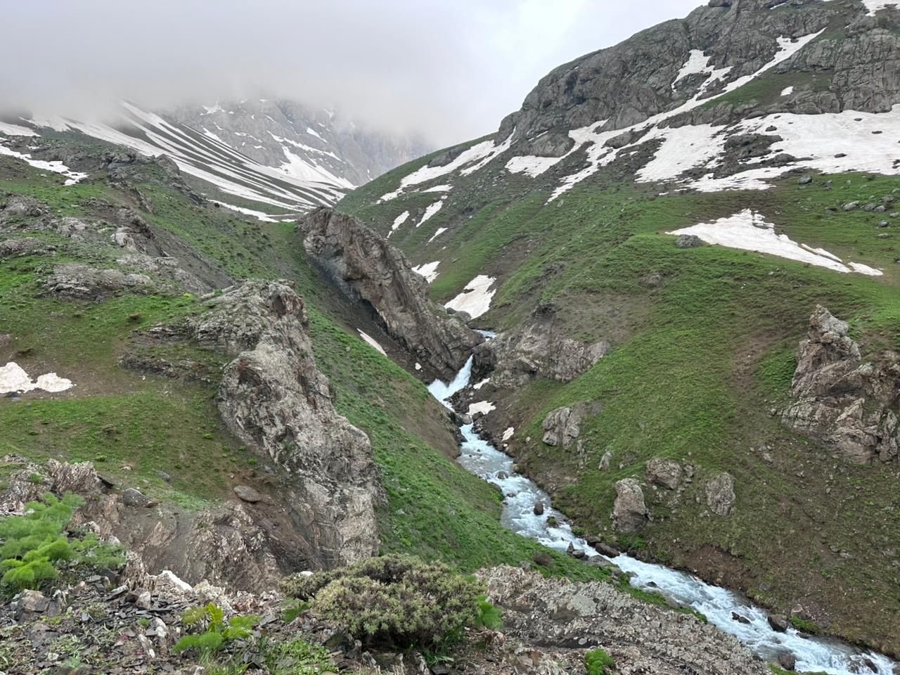 Поход в Хаккари &mdash; треккинг в горах Восточной Турции с палатками, водопадами и ледниками 