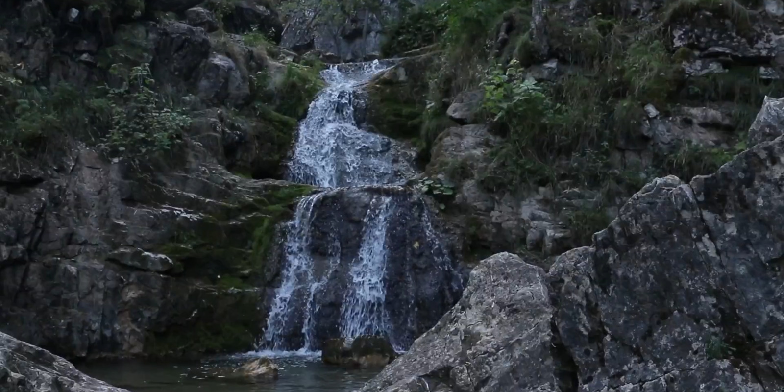 18 самых красивых водопадов России 18 самых красивых водопадов России