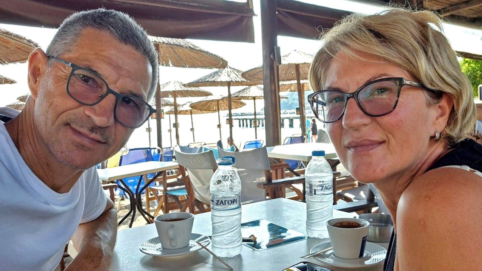 Пассажира Ryanair затянуло в разбившийся иллюминатор. Мужчину спасли жена и другие пассажиры