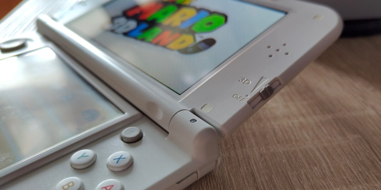 Два экрана и 3D без очков: чем уникальна Nintendo 3DS и почему её стоит купить как можно скорее Два экрана и 3D без очков: чем уникальна Nintendo 3DS и почему её стоит купить как можно скорее