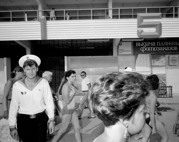 Сочи &mdash; российская ривьера 1988 года в фотографиях Карла де Кейзера