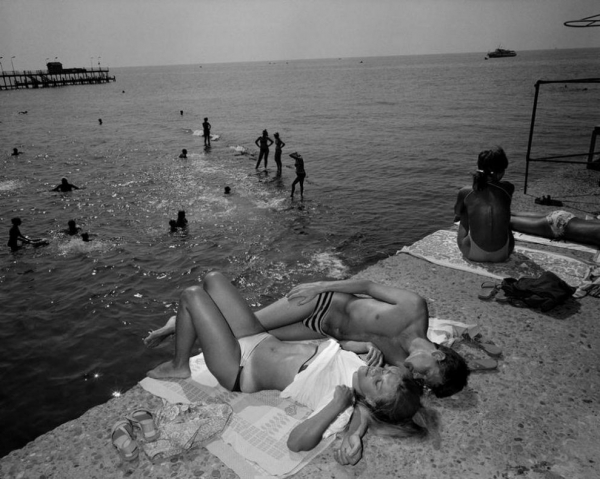 Сочи &mdash; российская ривьера 1988 года в фотографиях Карла де Кейзера