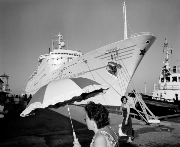 Сочи &mdash; российская ривьера 1988 года в фотографиях Карла де Кейзера